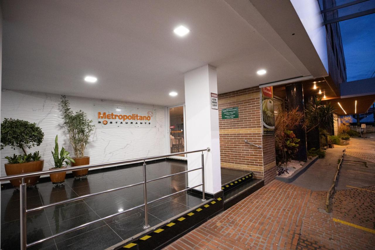 Hotel Metropolitano Coronel Fabriciano Exterior photo